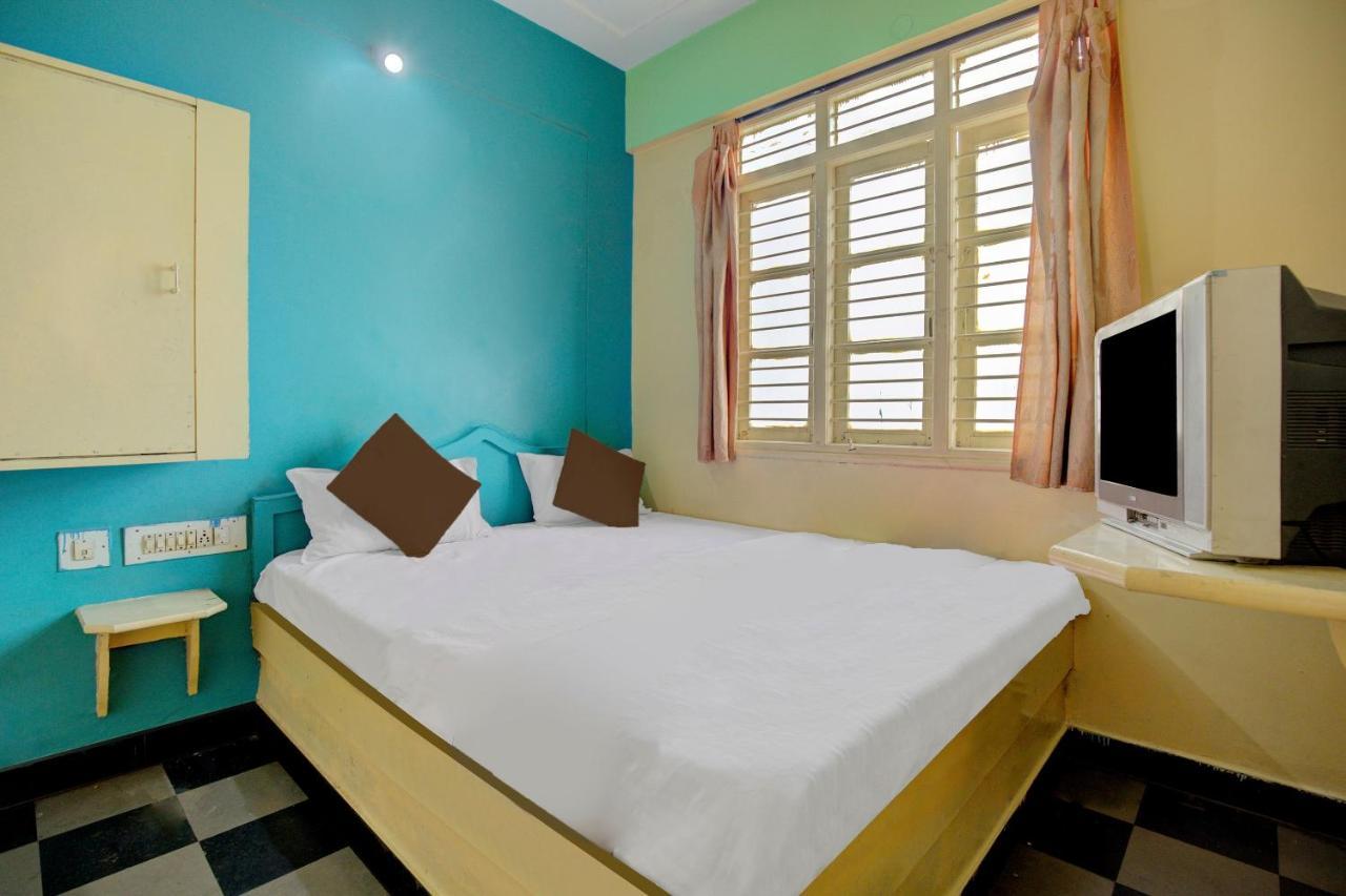 Spot On Hotel Sri Thirumala Paradise Near Cubbon Park Bangalore Luaran gambar